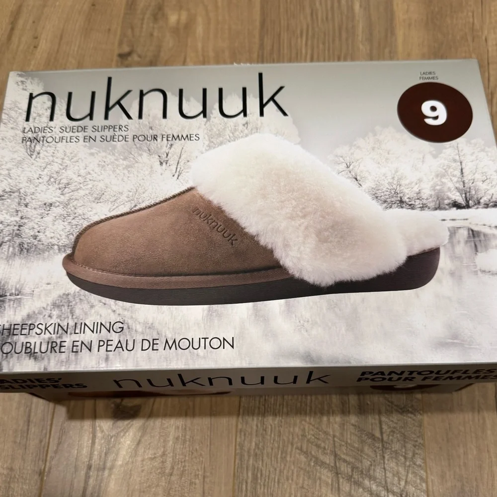 Women's Slippers in Brown and White - Picture 5 of 6